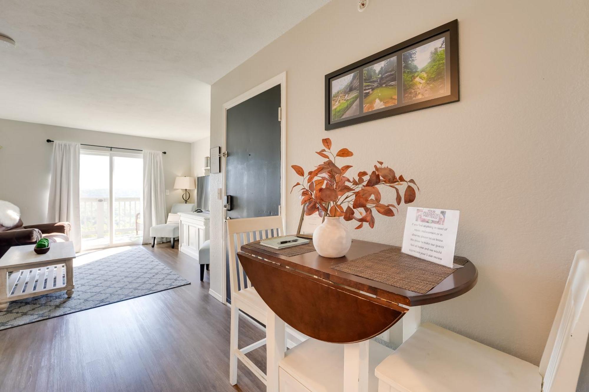 Brandon Condo With Balcony, Strip And Mountain Views! Брэнсон Экстерьер фото